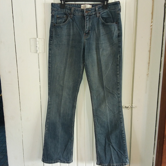 Levi's Jeans - Picture 2 of 5